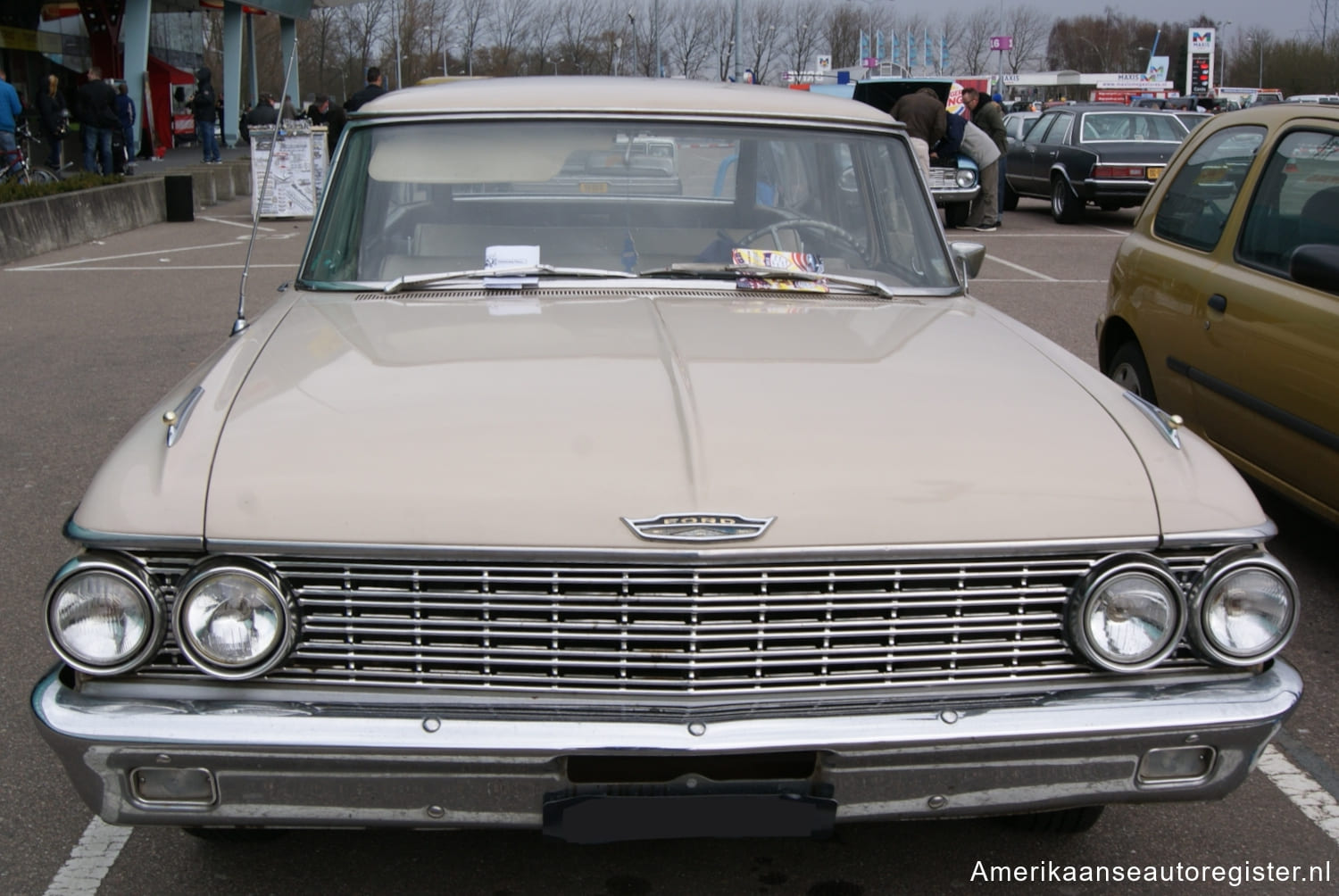 Ford Country Sedan uit 1962